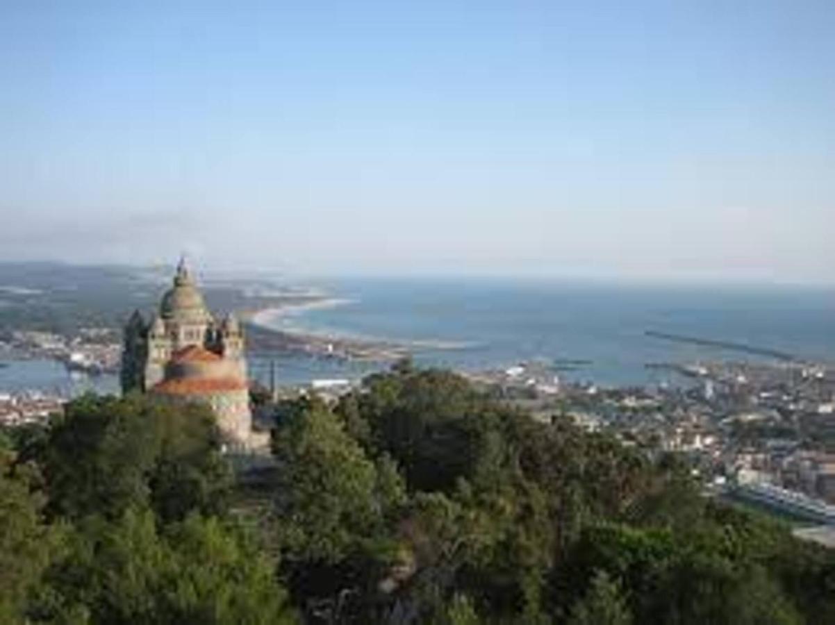 Quiet 1 Bed House With Kitchen Chalet Viana do Castelo